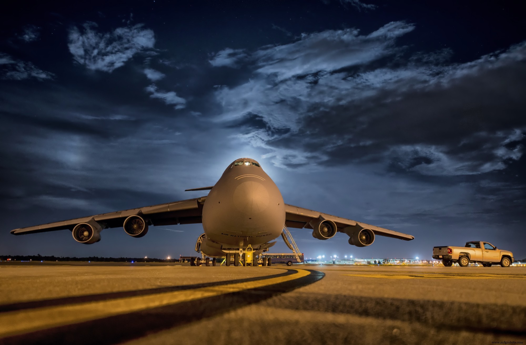 碳纤维为何成航空航天创新关键