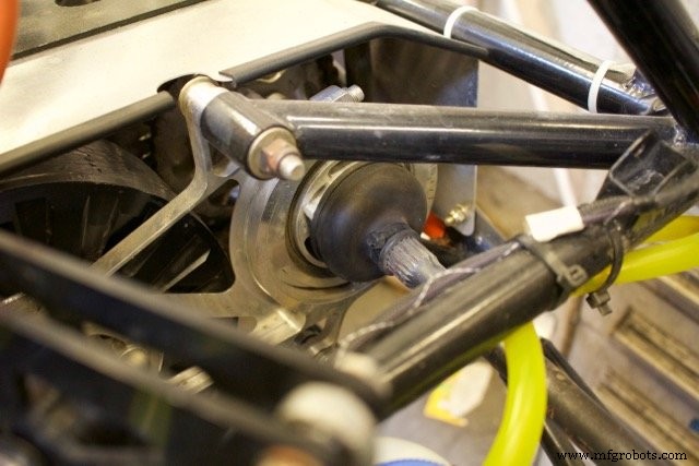 3D 打印助 MIT Motorsports 车队在 Formula SAE 赛事中领跑