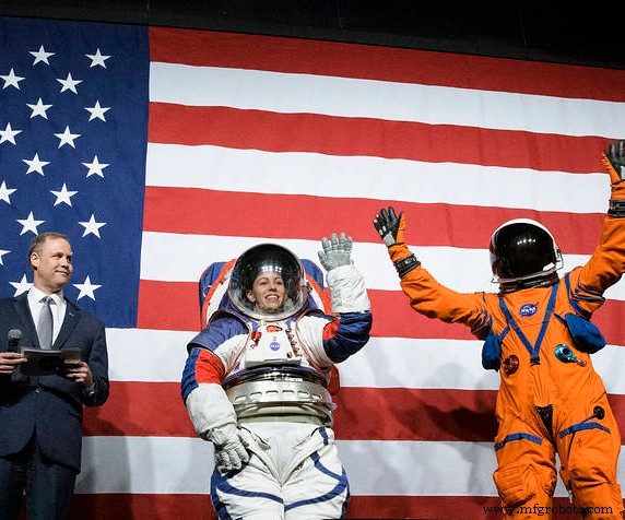 NASA发布Artemis登月任务新一代航天服