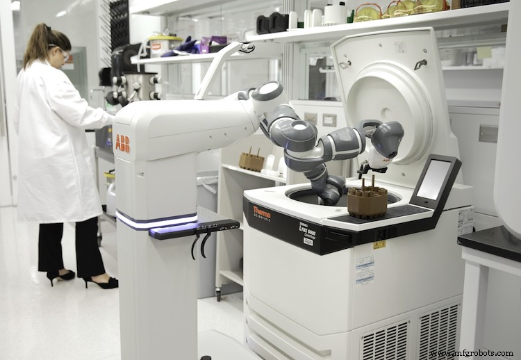 ABB发布先进移动YuMi机器人革新实验室运营