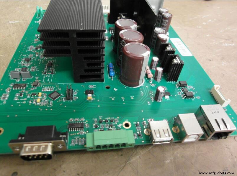 数字 PCB：现代电子系统的基石